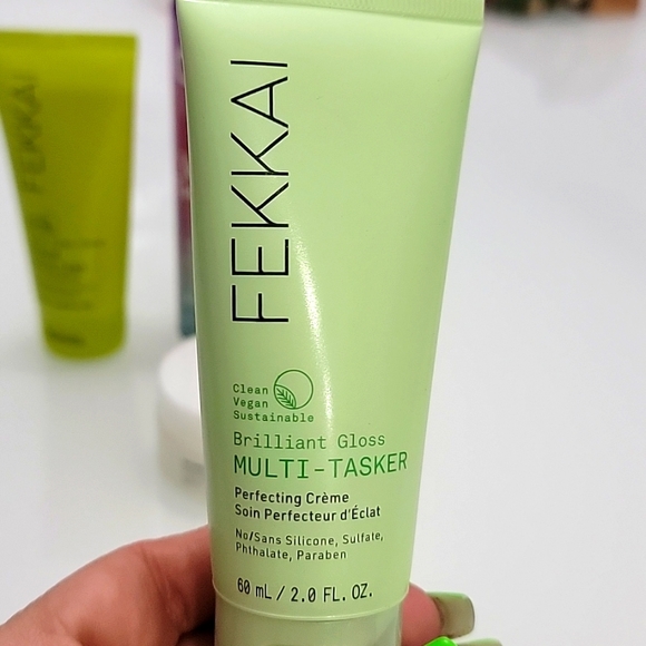 NIB Hair Care Bundle/ newly added stuff! - Picture 5 of 16